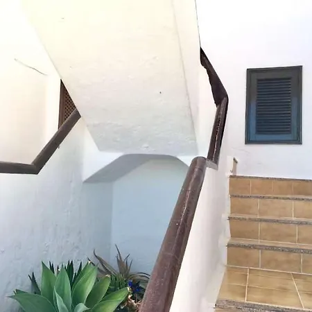 Puerto Del Carmen Sleeps 6 Pool Wifi