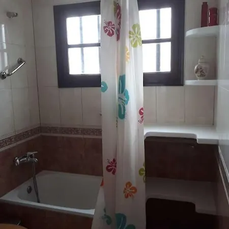 Puerto Del Carmen Sleeps 6 Pool Wifi