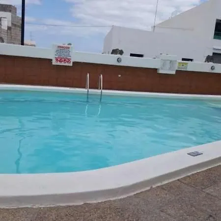 Puerto Del Carmen Sleeps 6 Pool Wifi Appartamento Puerto del Carmen (Lanzarote)
