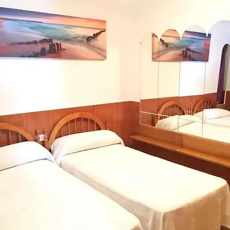 Apartment Puerto Del Carmen Sleeps 6 Pool Wifi Puerto del Carmen (Lanzarote)